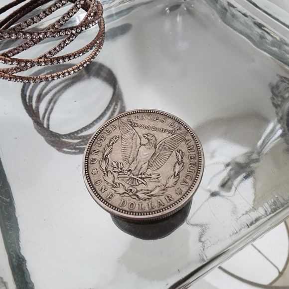 Morgan dollar - Picture 2 of 3